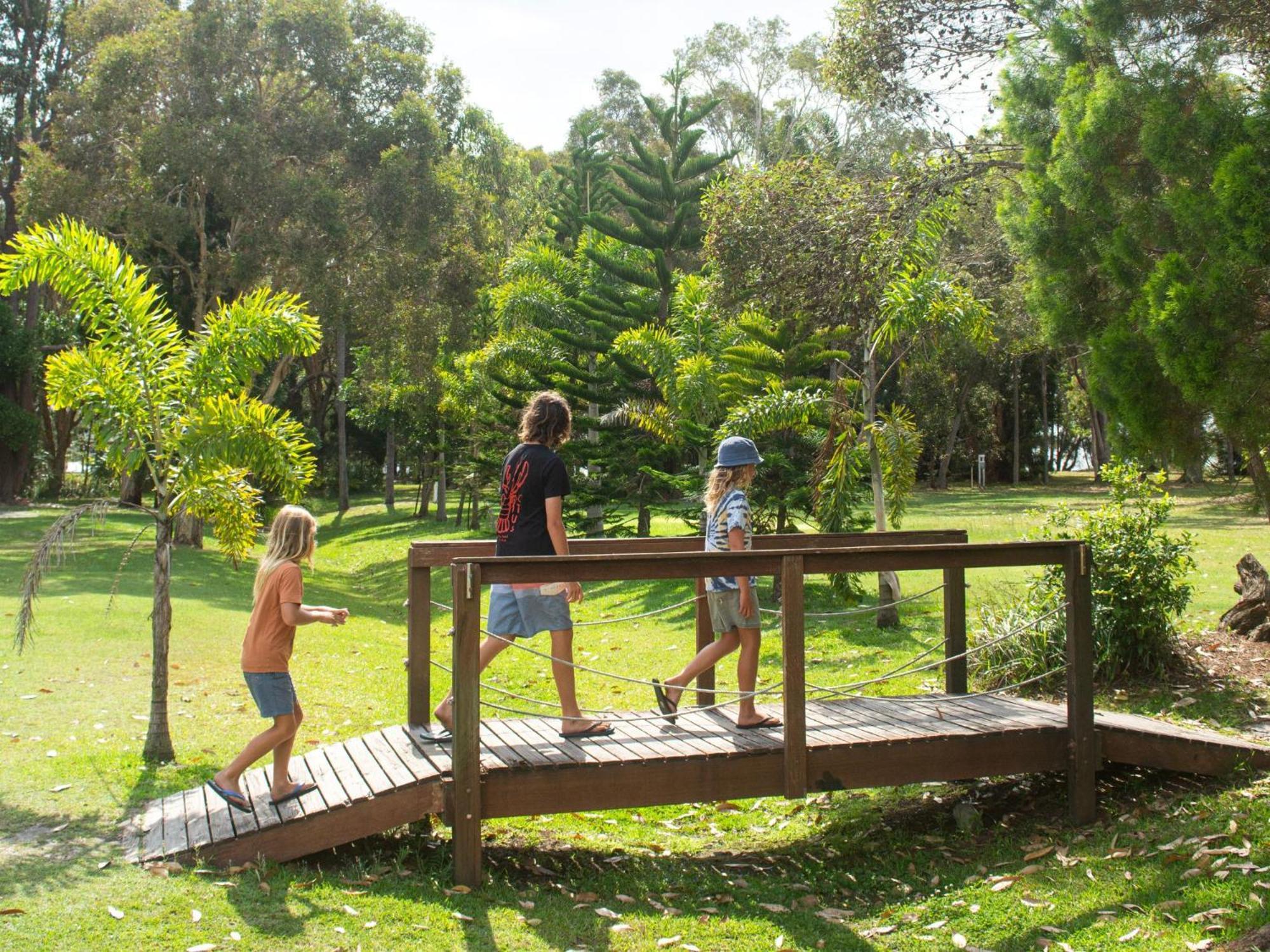 Big4 Breeze Holiday Parks - Rainbow Beach Extérieur photo